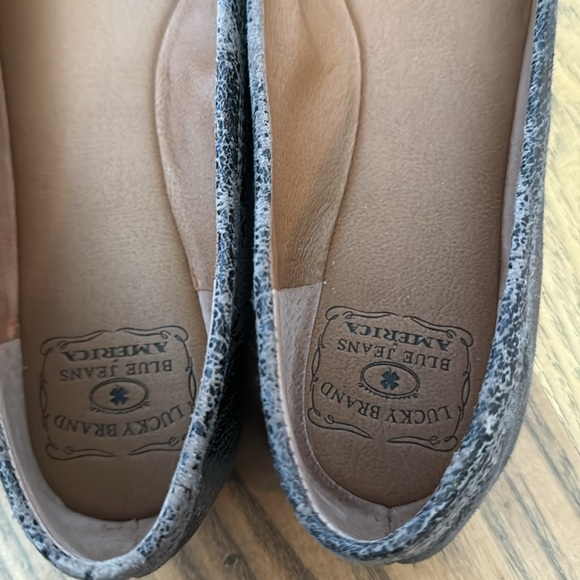 Lucky Brand Womens Padded Santana Square Toe Slip On Ballet Flats - Picture 2 of 3